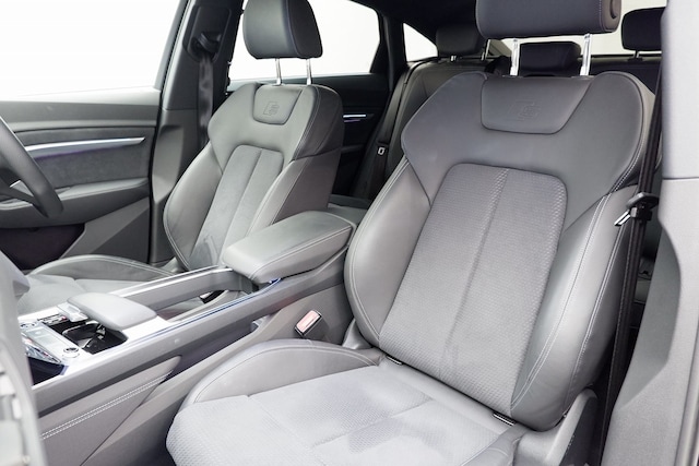 Audi e-tron Sportback 55 quattro S line 300,00 kW for more details contact your dealer