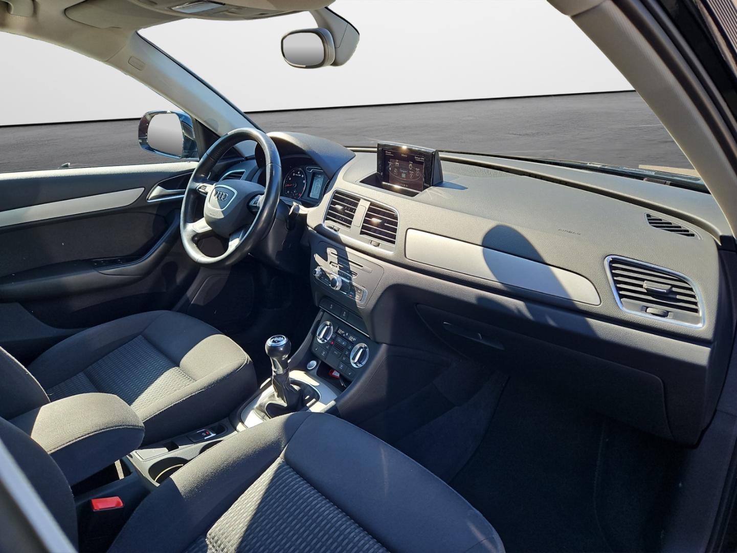 Image about Audi Q3 TFSI 6-Gang