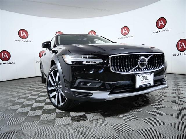 Used 2023 Volvo V90 Cross Country Plus with VIN YV4062NZ0P1161936 for sale in Richfield, Minnesota