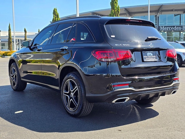 2022 Mercedes-Benz GLC 300