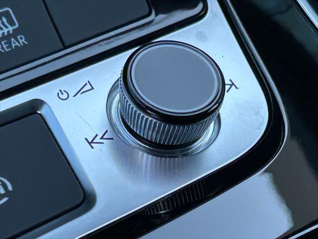 2025 Audi Q8 Premium - Photo 36