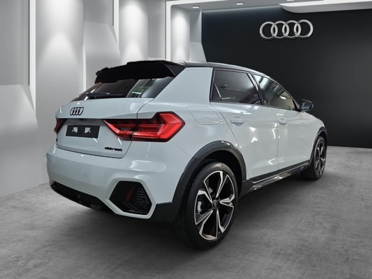 Bild über Audi A1 allstreet 30 TFSI S tronic - für weitere Informationen kontaktieren Sie den Audi Partner