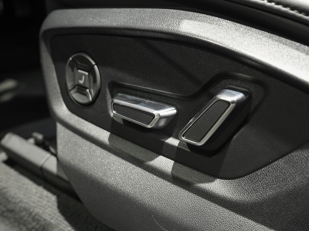 Image about Audi SQ8 TFSI quattro tiptronic