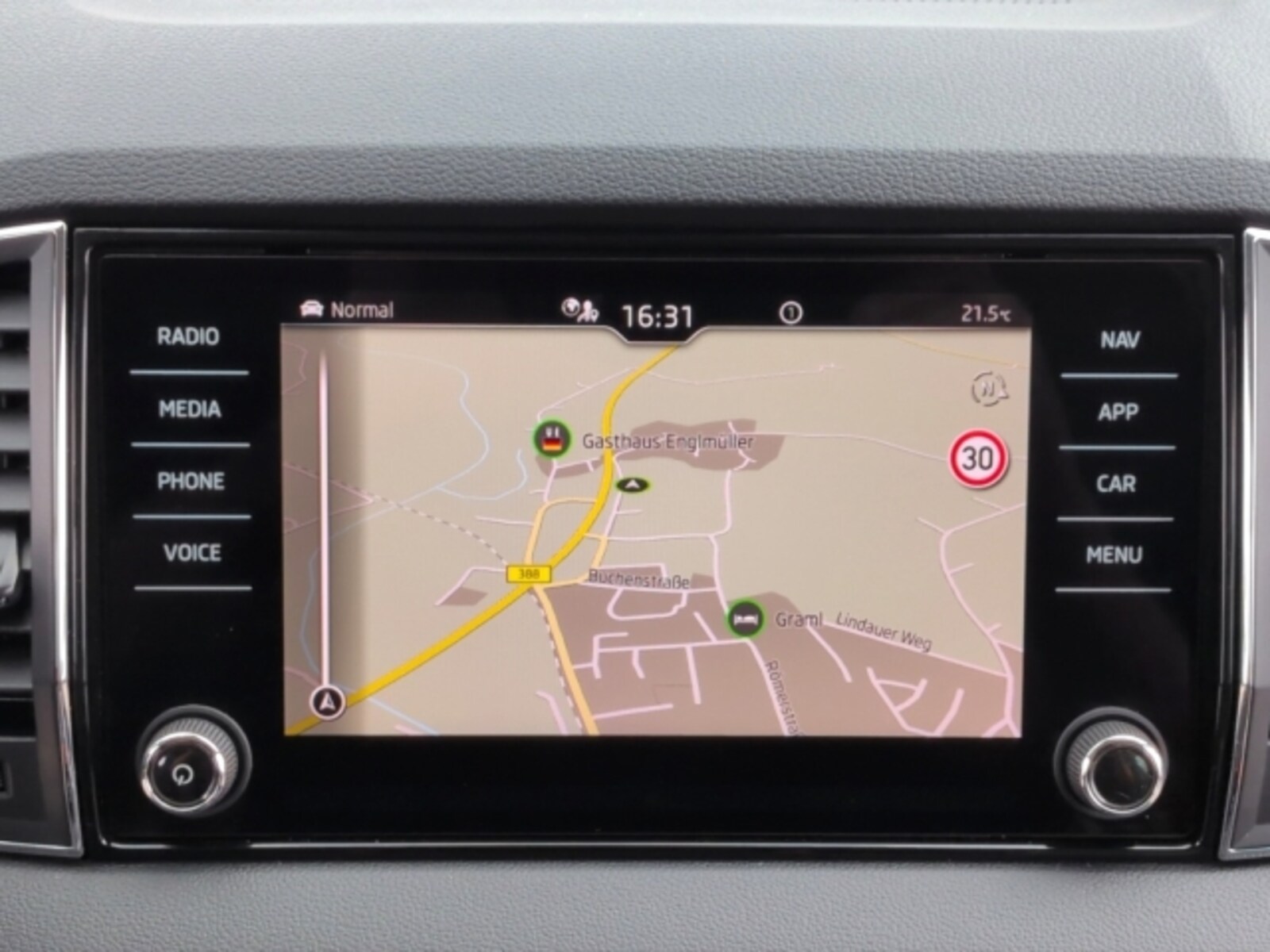 Škoda Karoq – Bild 11
