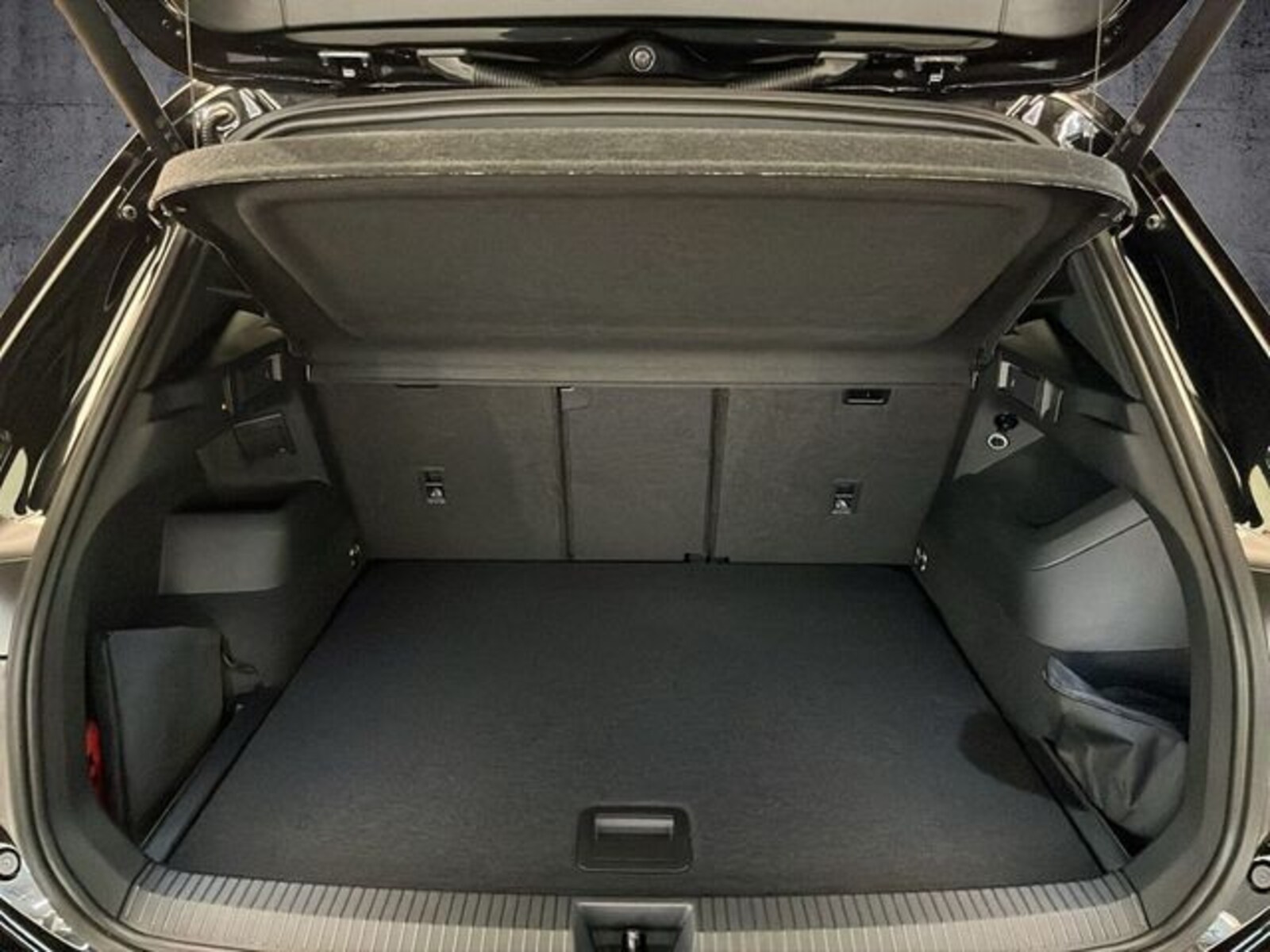 Volkswagen Tiguan – Bild 12