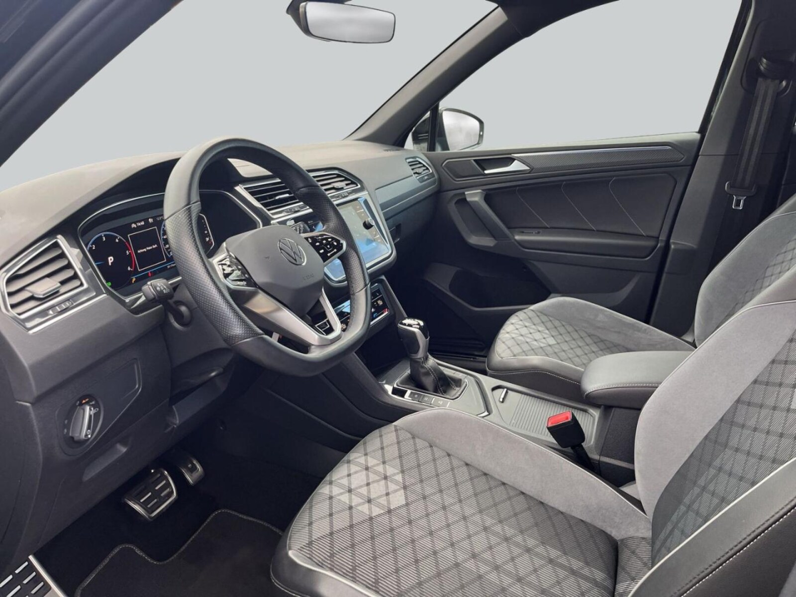 Volkswagen Tiguan – Bild 11