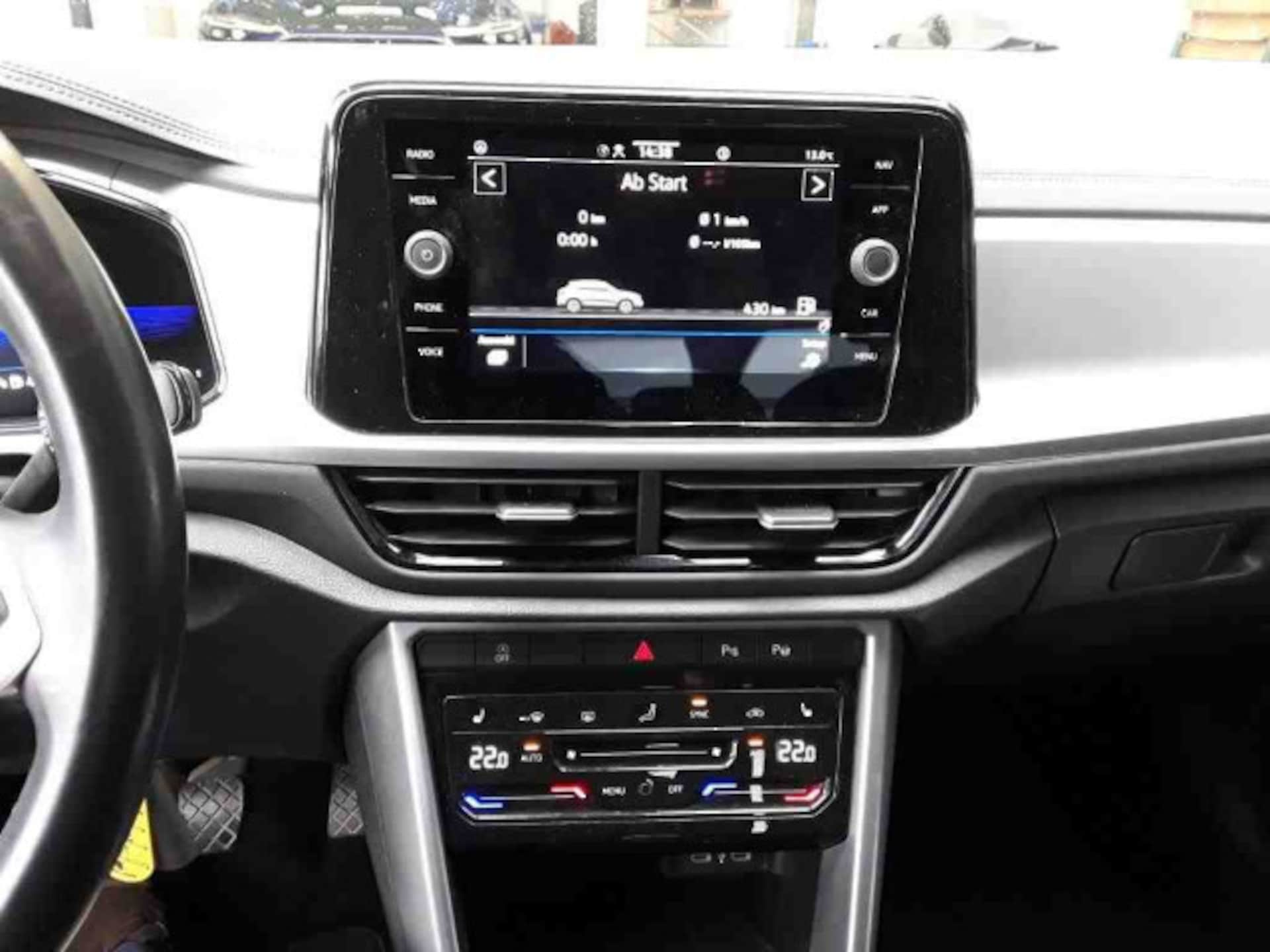 Volkswagen T-Roc Life