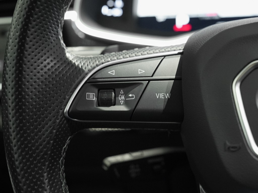 Image about Audi SQ8 TFSI quattro tiptronic