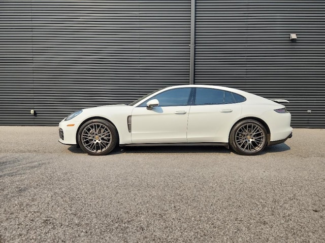 2023 Porsche Panamera