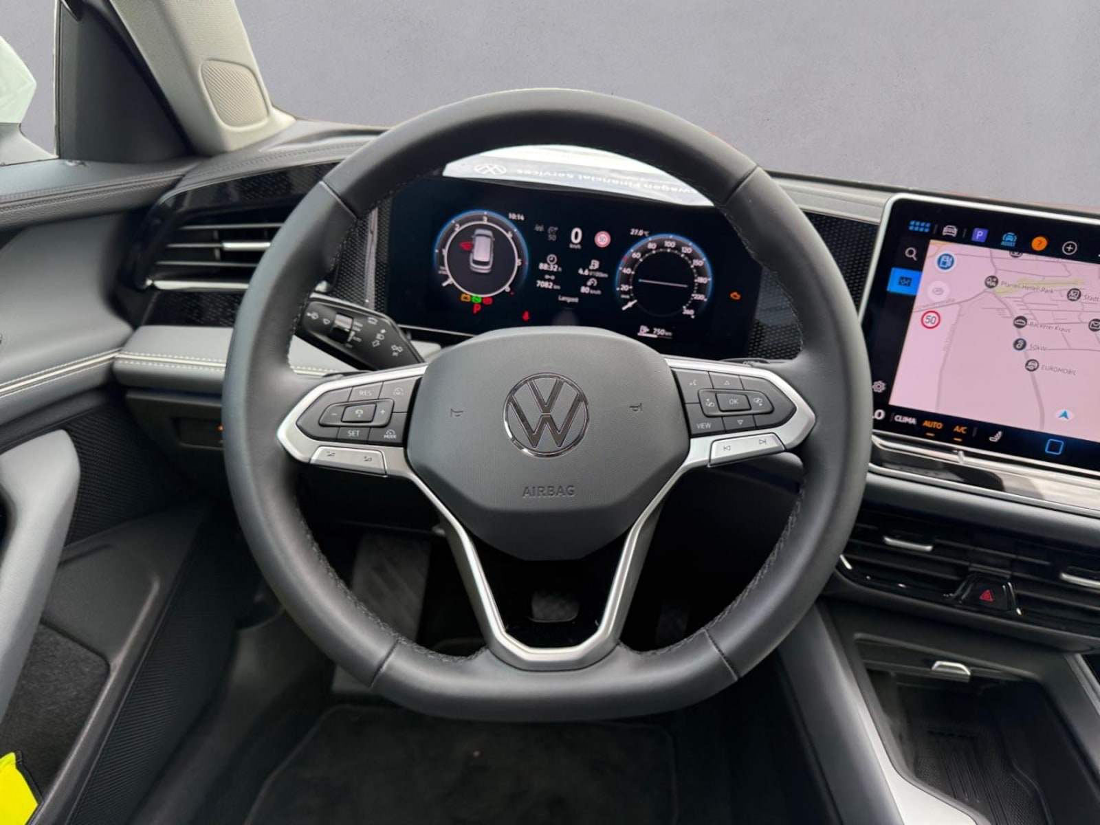 Volkswagen Passat – Bild 12