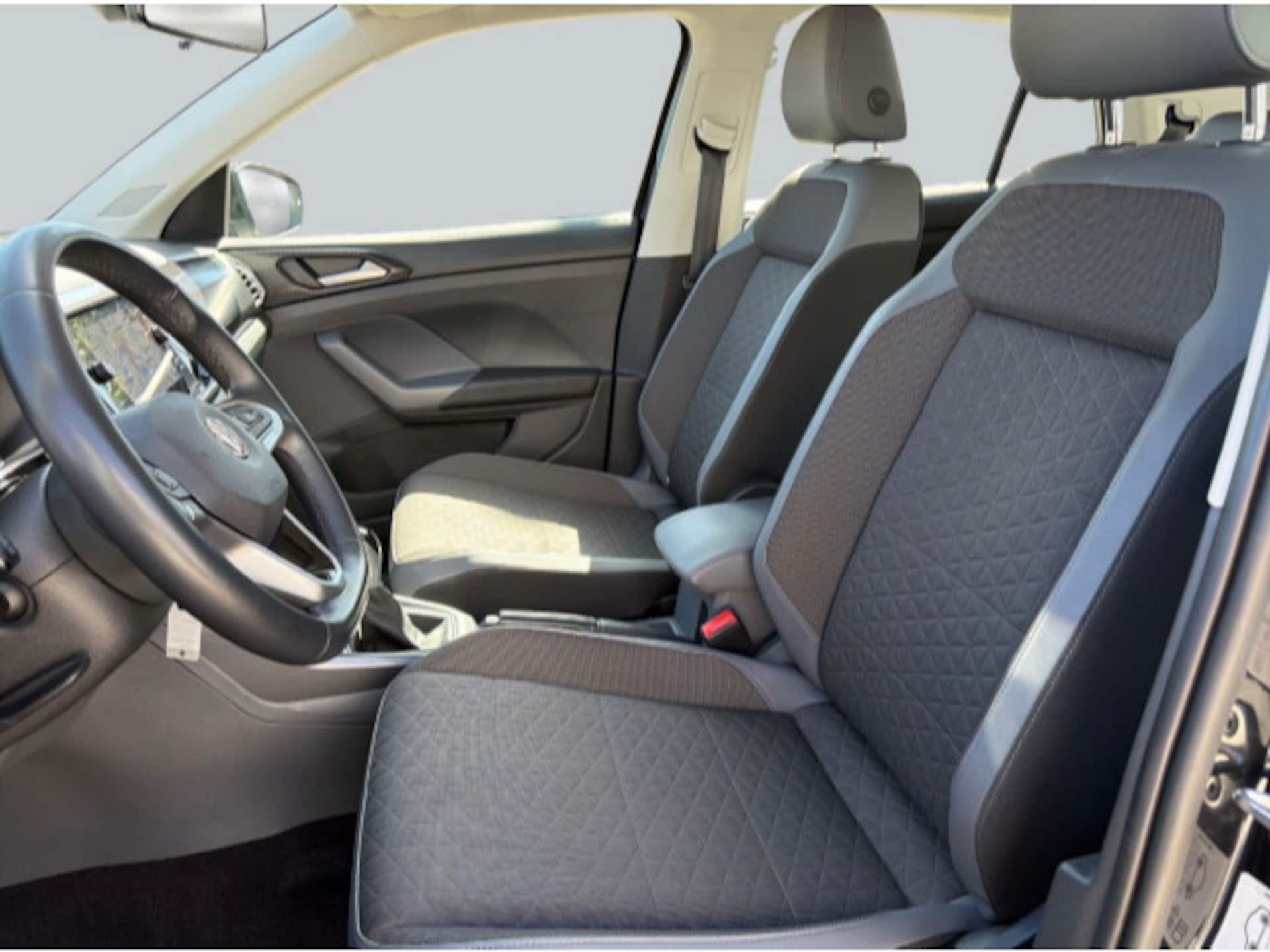 Volkswagen T-Cross Style