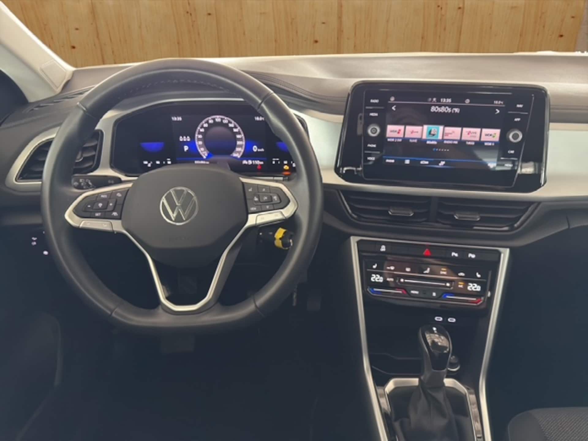 Volkswagen T-Roc Life