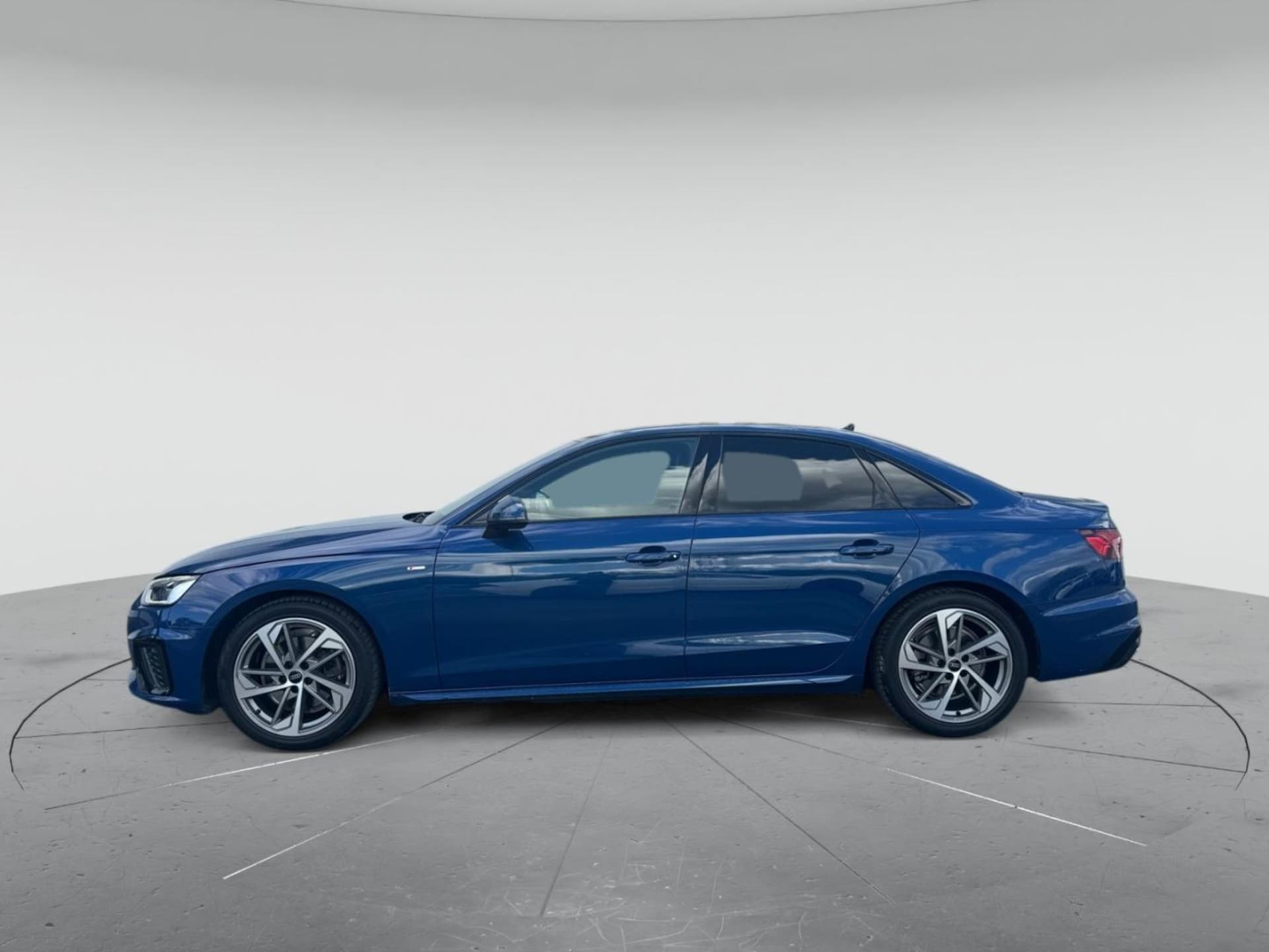 Audi A4 Limousine S line