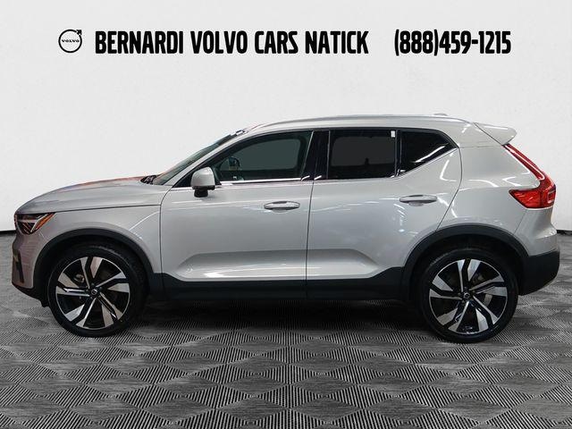 2023 Volvo XC40