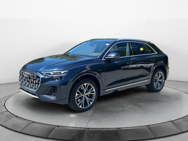 2025 Audi Q8