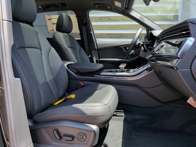 2026 Audi Q7 Premium - Photo 19