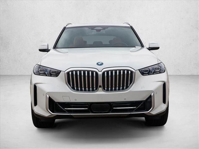 2025 BMW X5 - Image 2