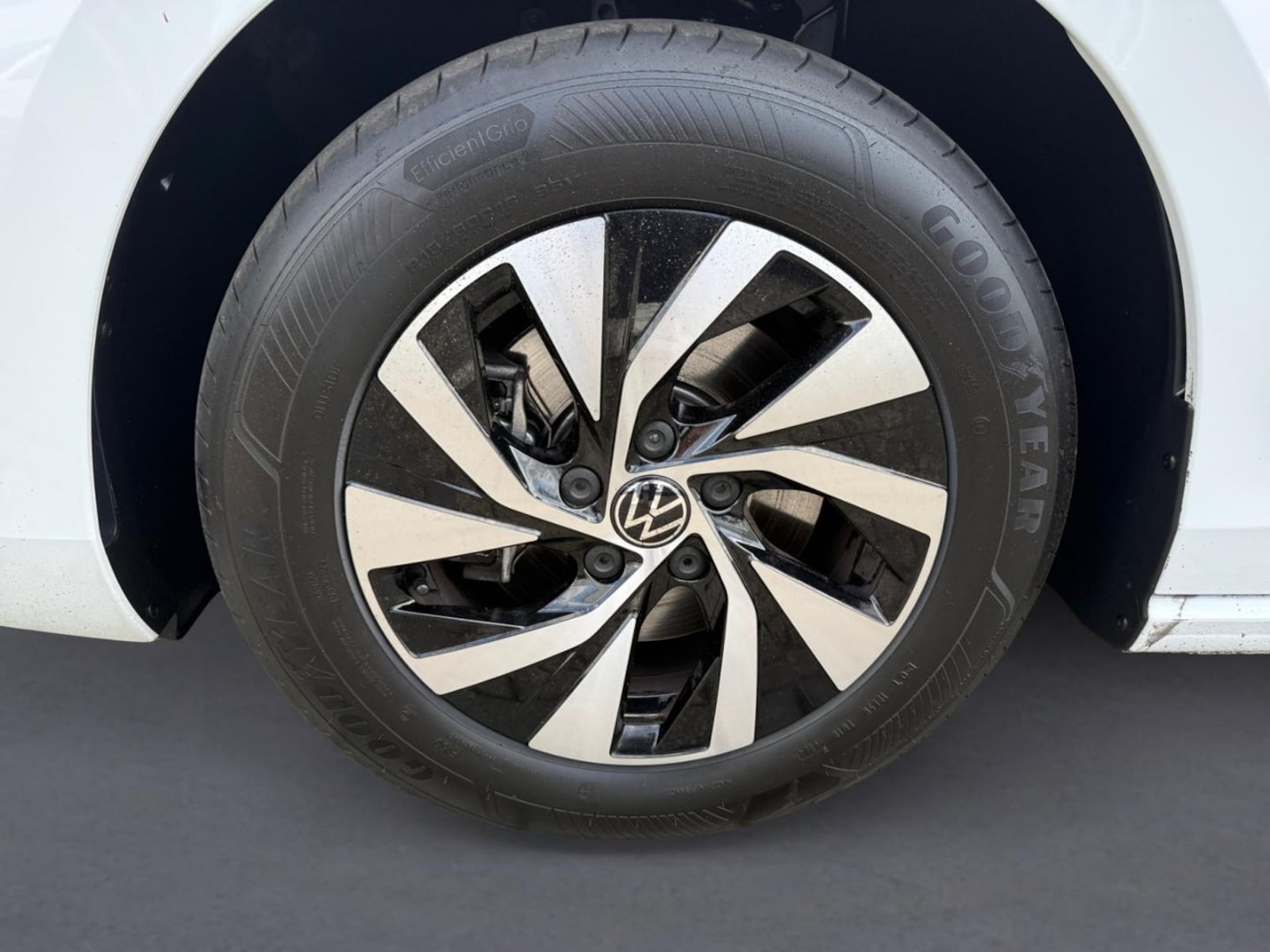Volkswagen Passat – Bild 14