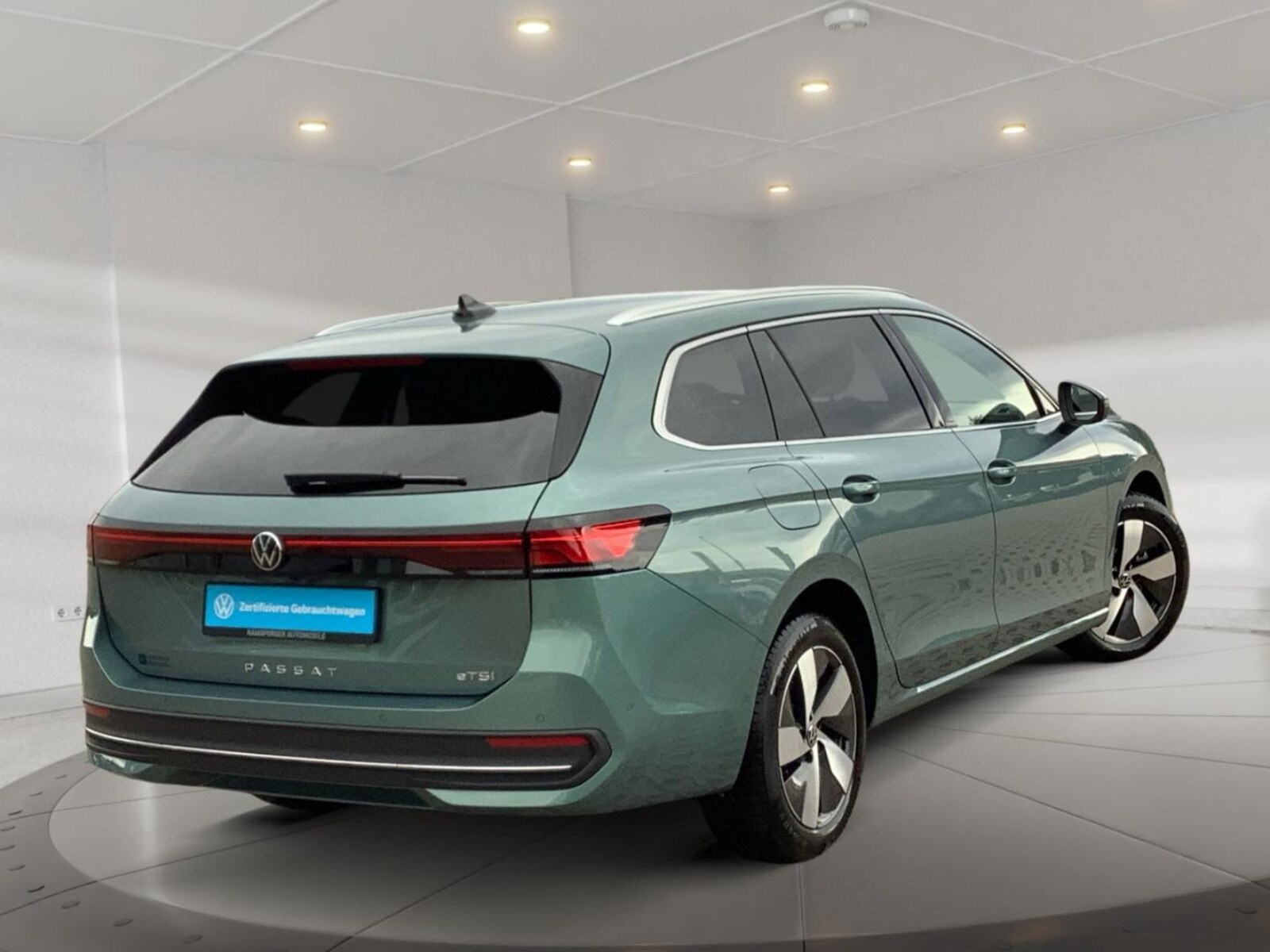 Volkswagen Passat – Bild 5