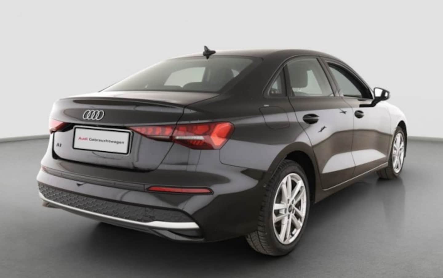 Bild über Audi A3 Limousine TFSI 110 kW S tronic - für weitere Informationen kontaktieren Sie den Audi Partner