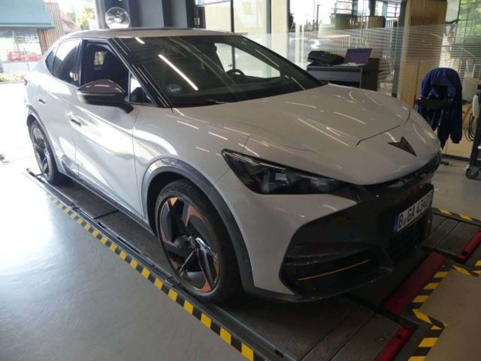 CUPRA Tavascan – Bild 2