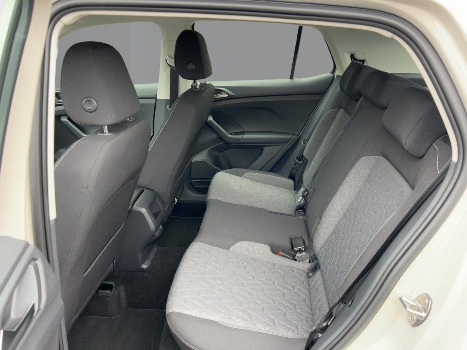 Volkswagen T-Cross – Bild 9
