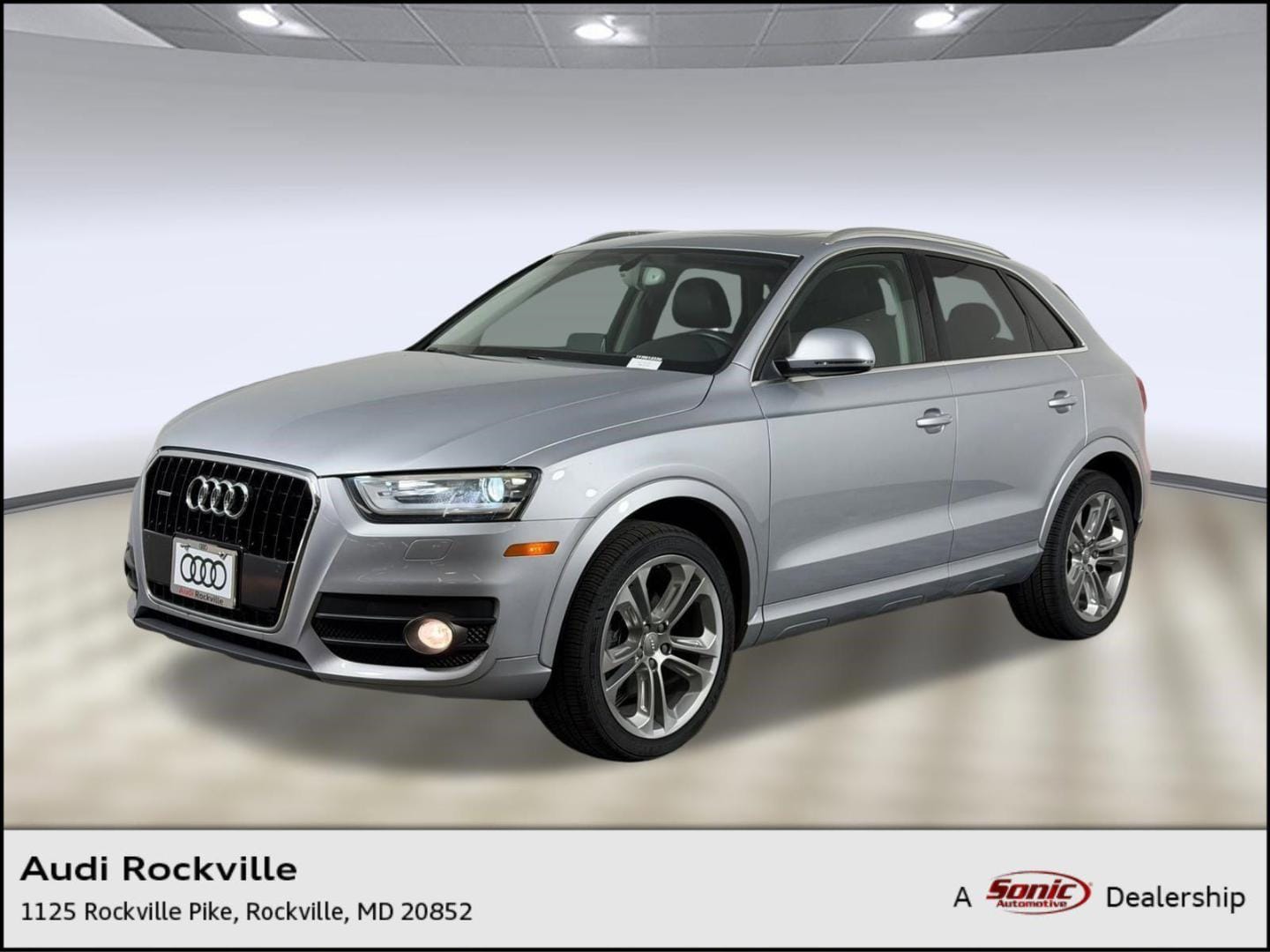 2015 Audi Q3 2.0T quattro tiptronic Prestige's photo