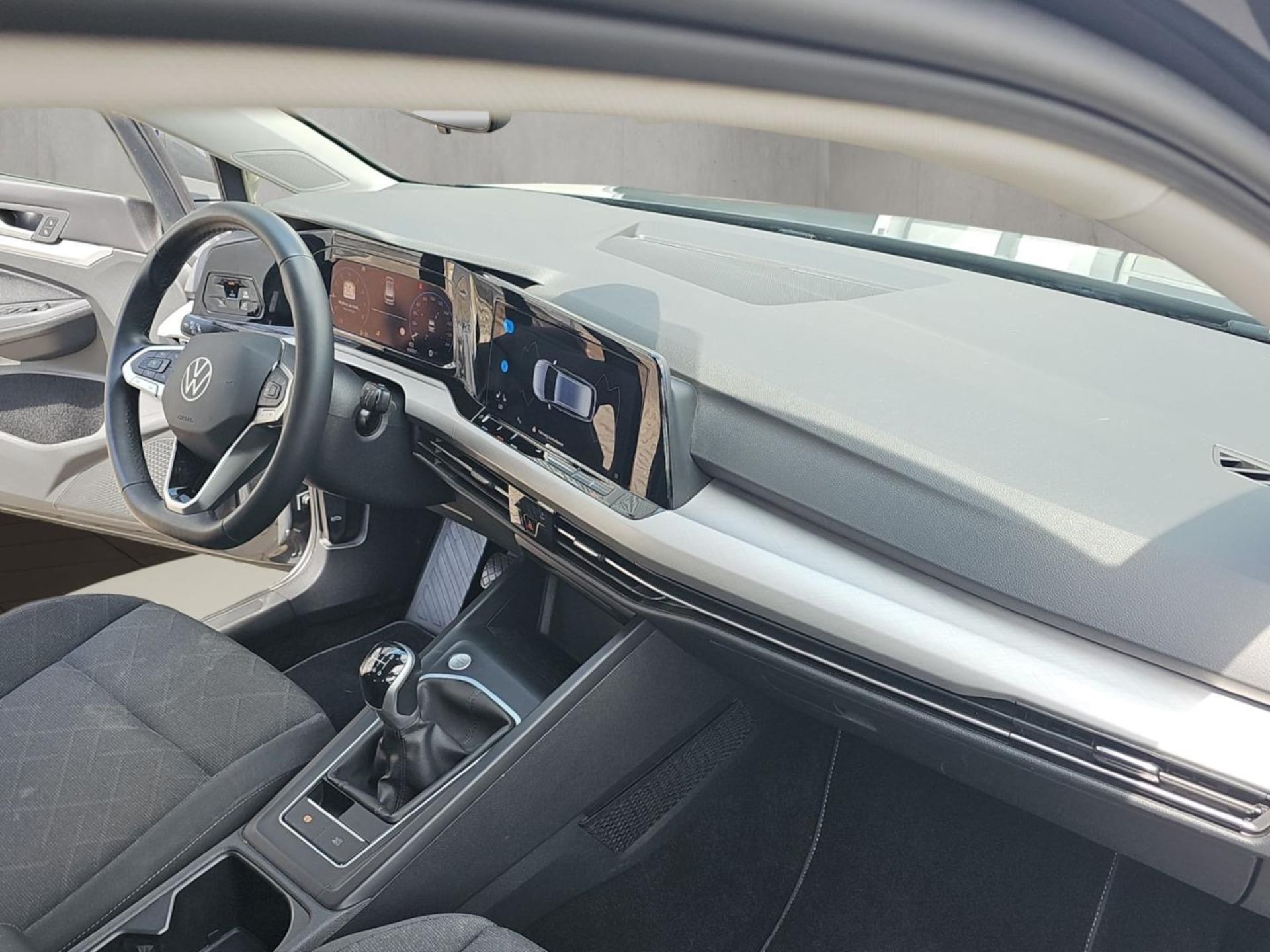 Volkswagen Golf Variant Life