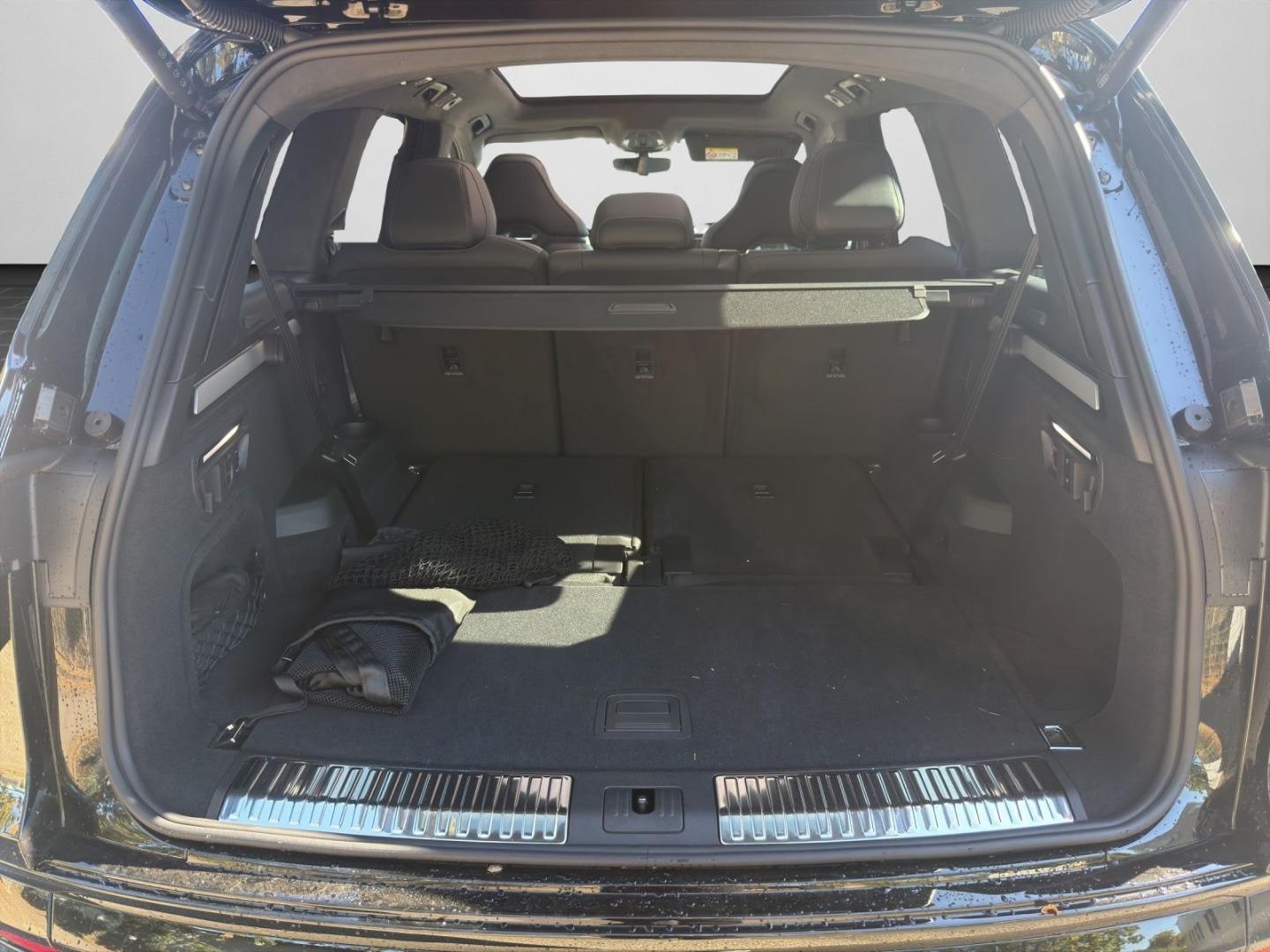 Bild über Audi Q7 SUV TDI quattro 220 kW tiptronic - für weitere Informationen kontaktieren Sie den Audi Partner