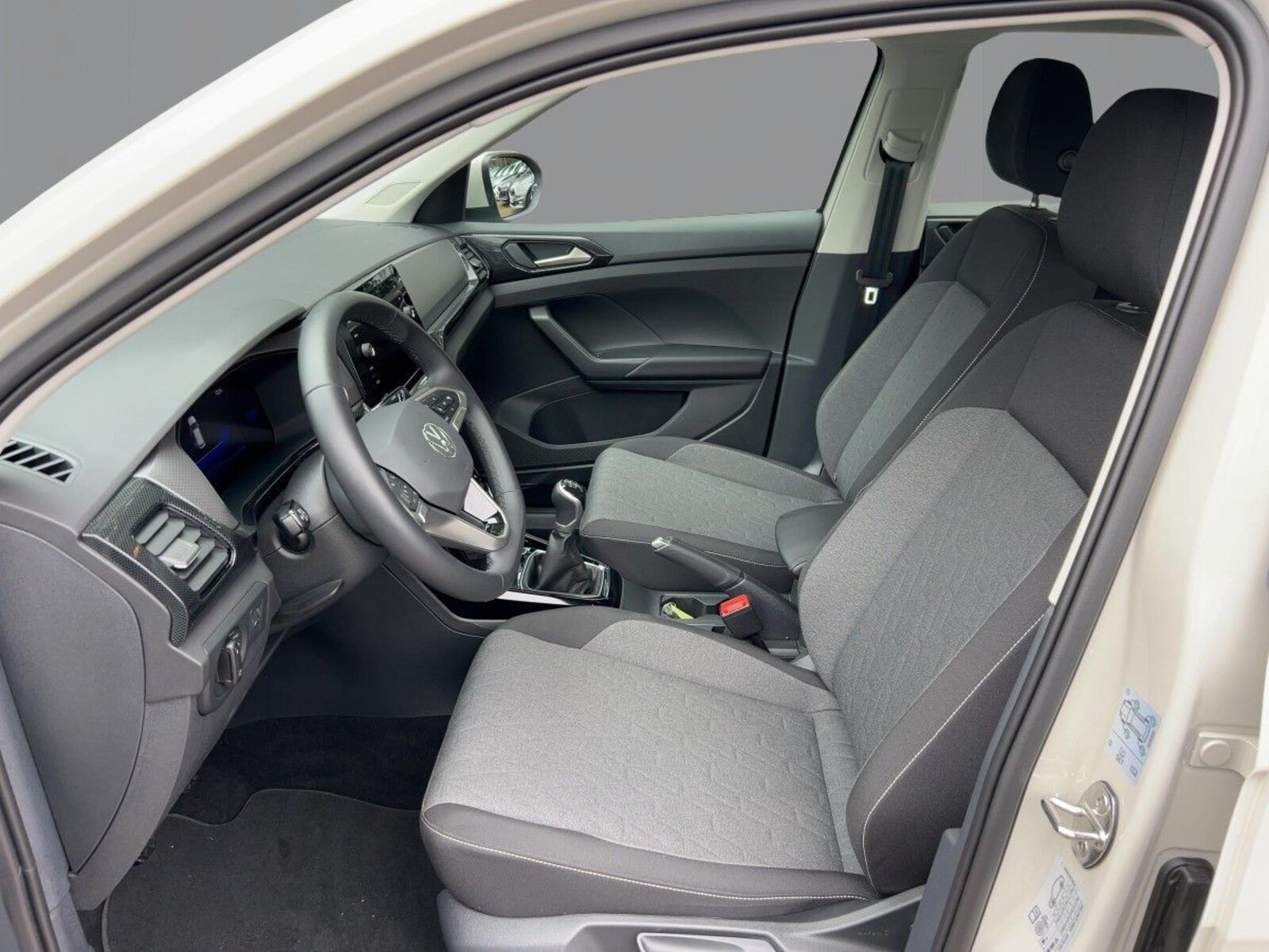 Volkswagen T-Cross – Bild 8