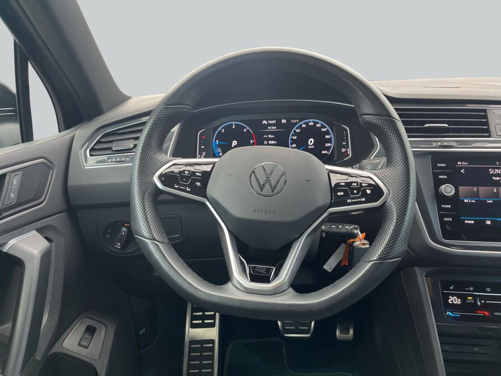 Volkswagen Tiguan – Bild 18
