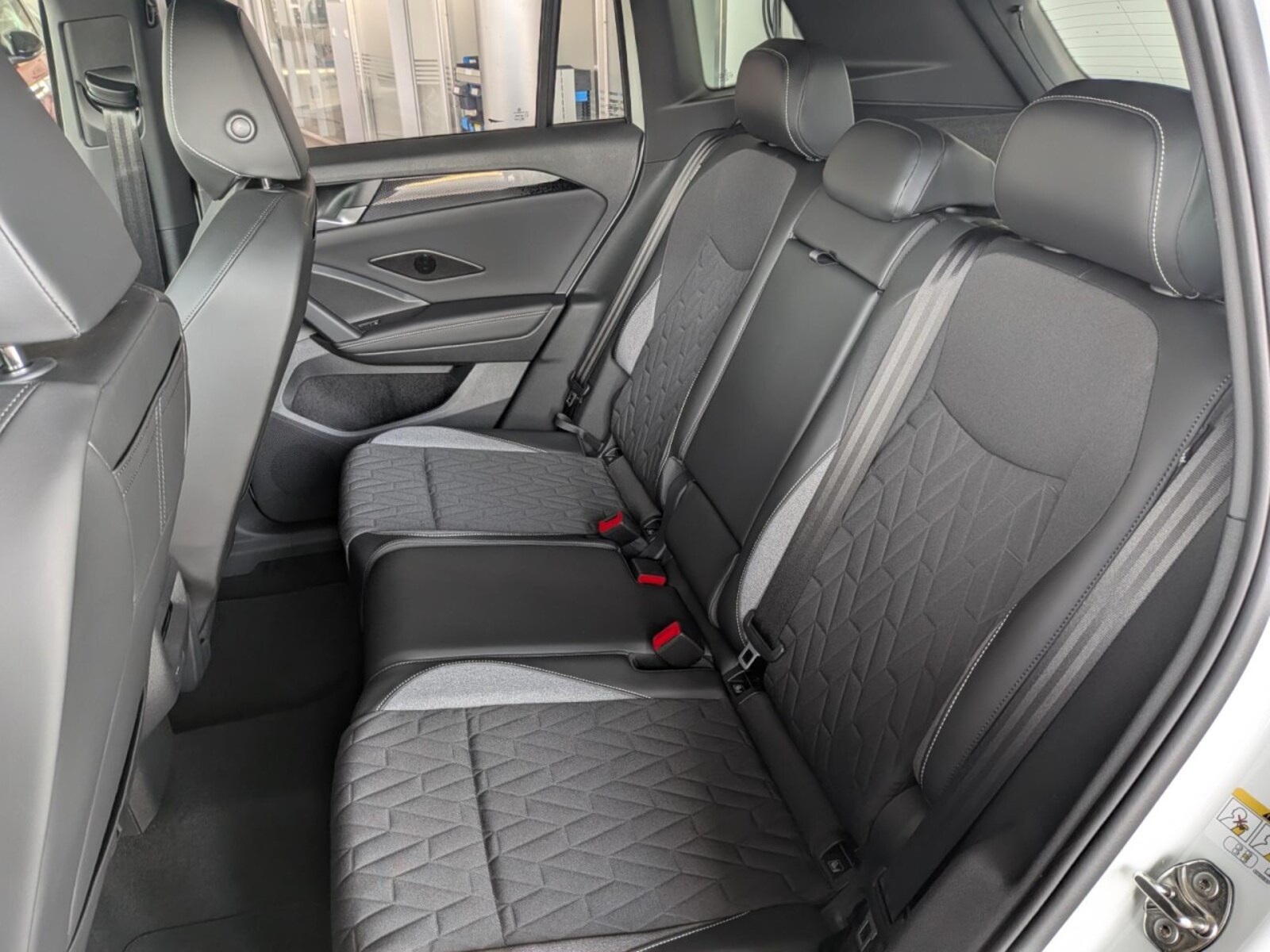 Volkswagen Tiguan – Bild 10
