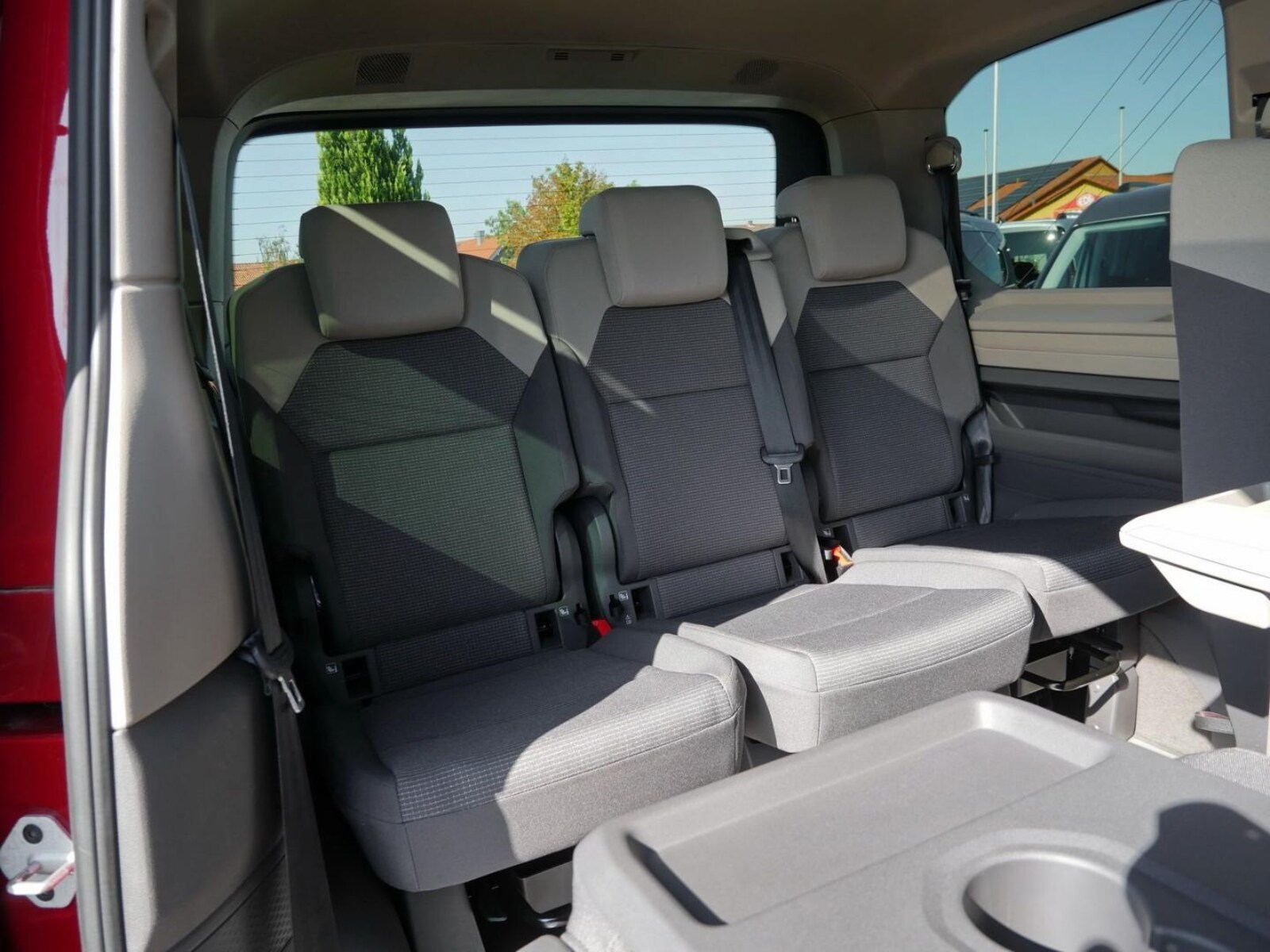 Volkswagen Multivan – Bild 17