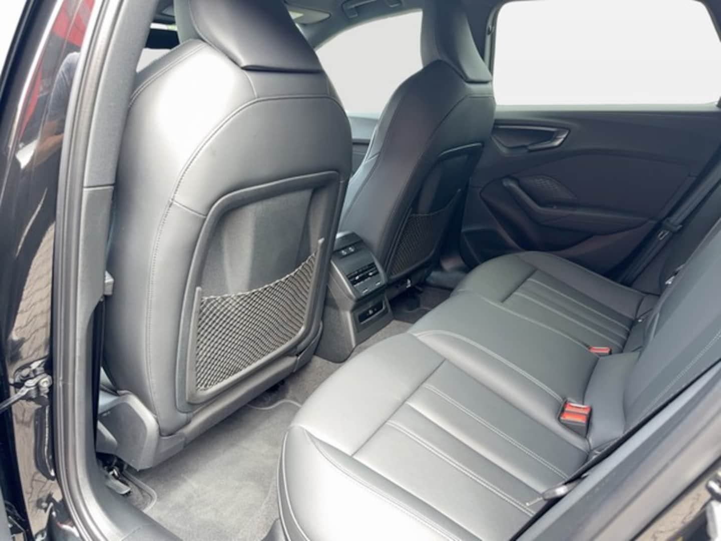 Bild über Audi A5 Avant TFSI quattro S tronic - für weitere Informationen kontaktieren Sie den Audi Partner