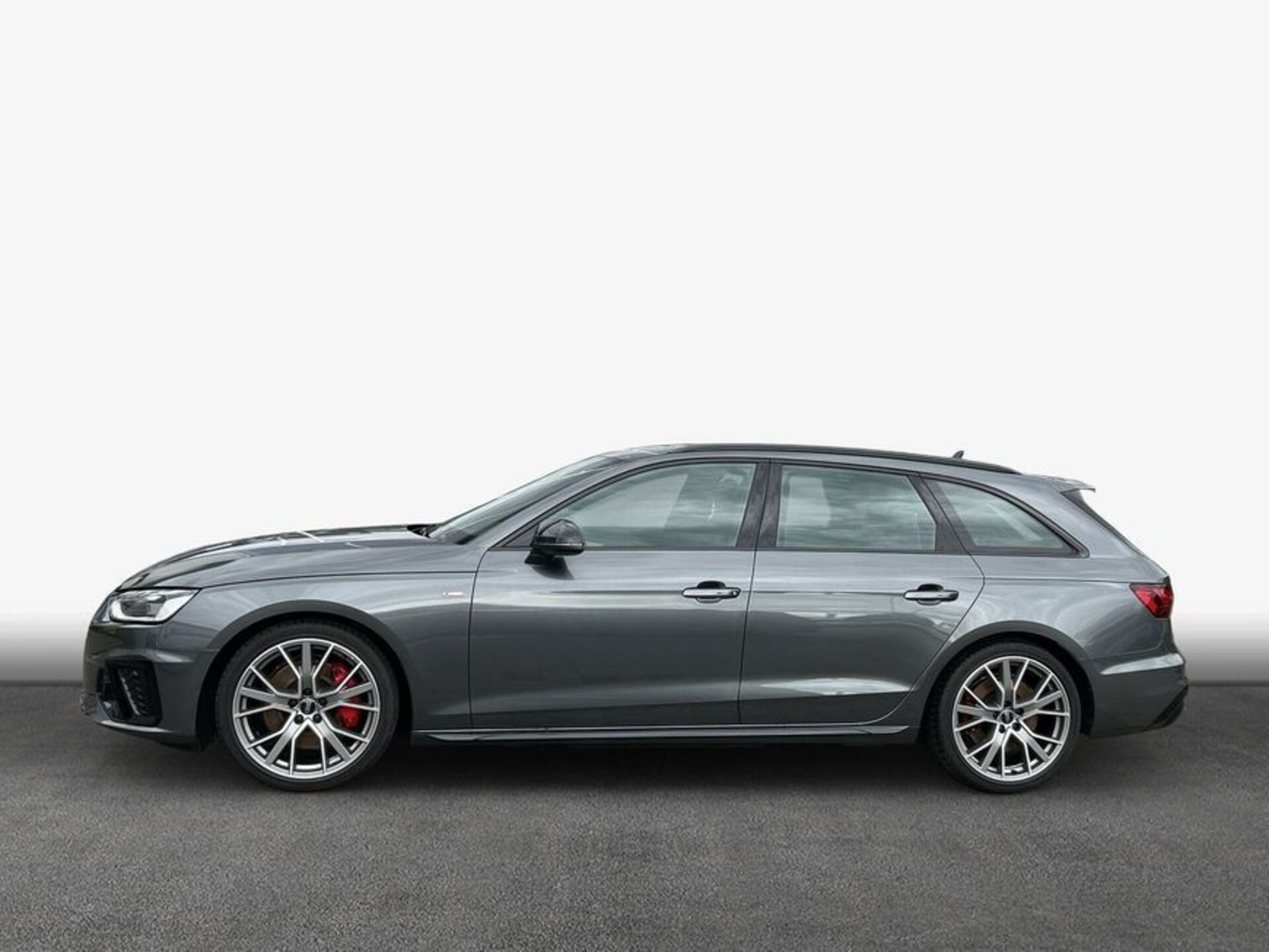 Audi A4 Avant S line