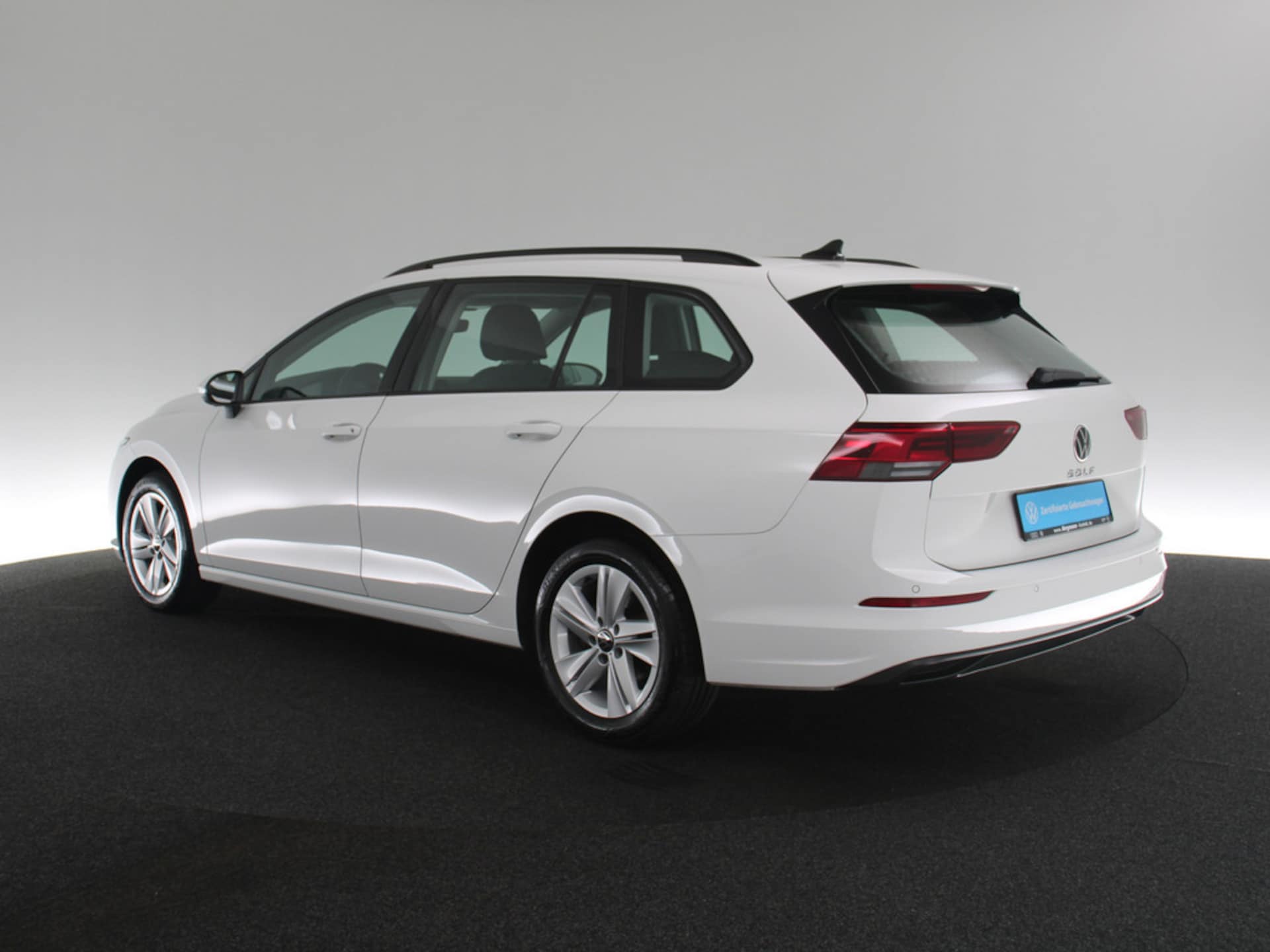 Volkswagen Golf Variant Life