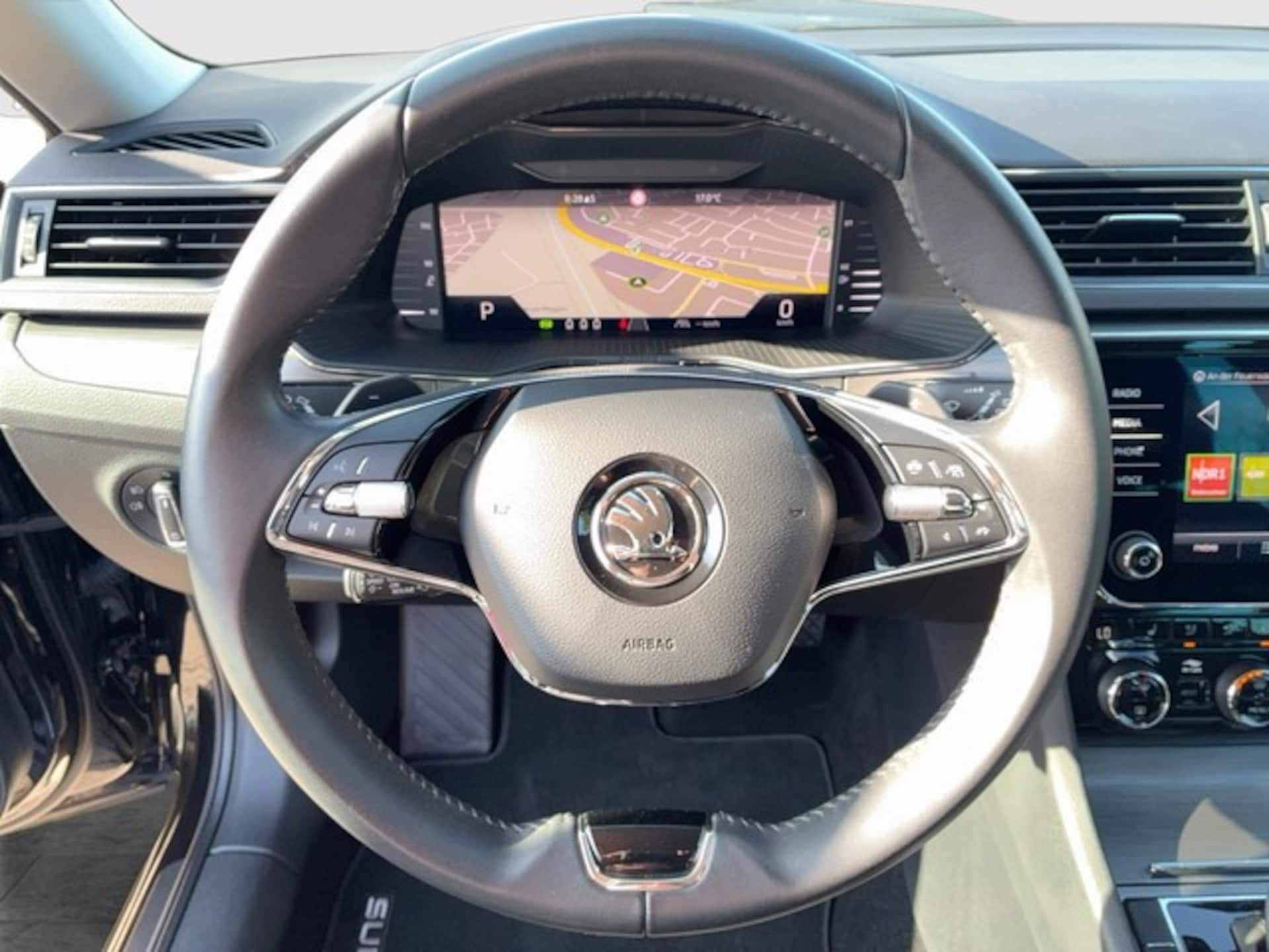 Skoda Superb Combi Style