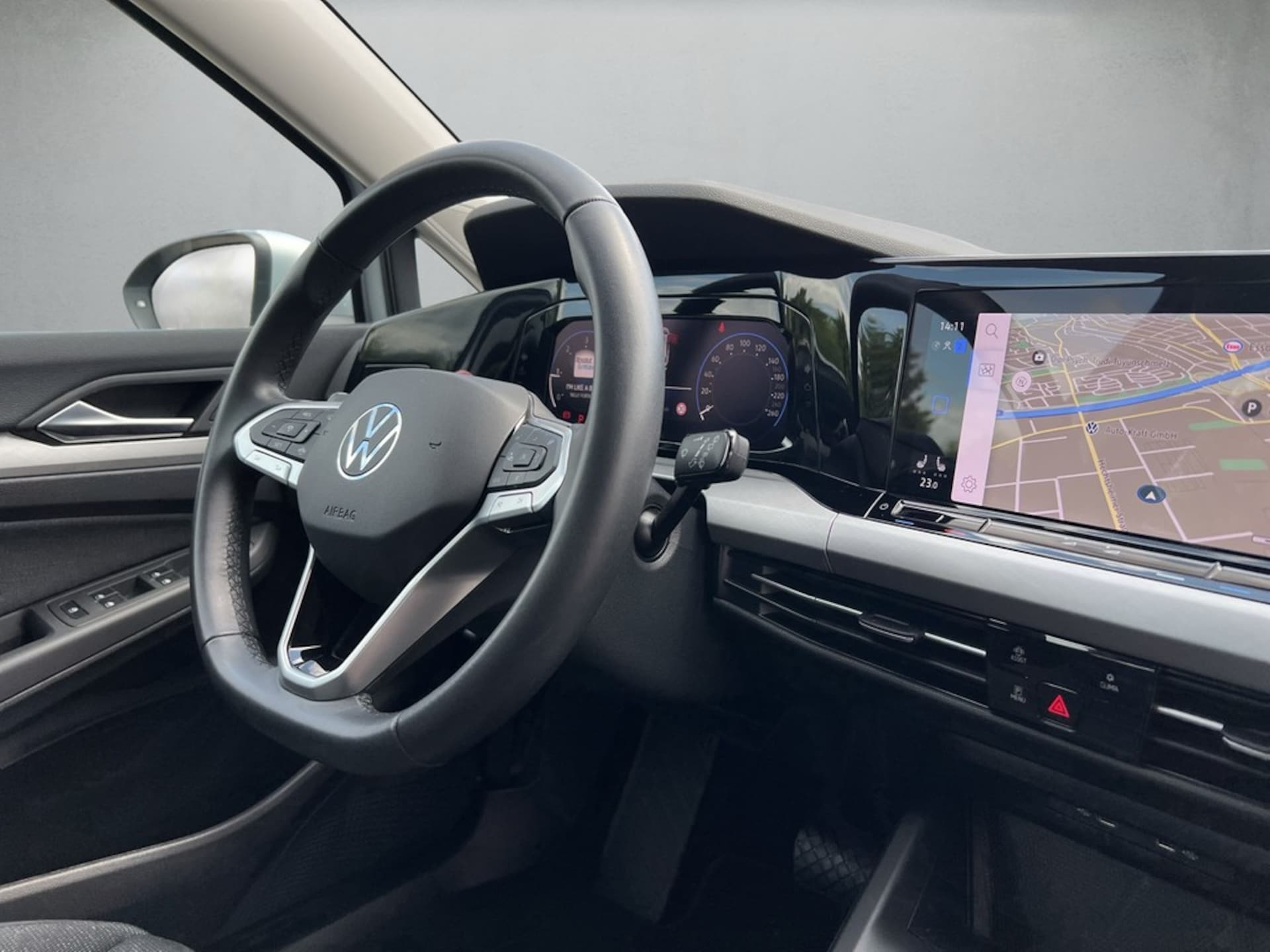 Volkswagen Golf Variant Life
