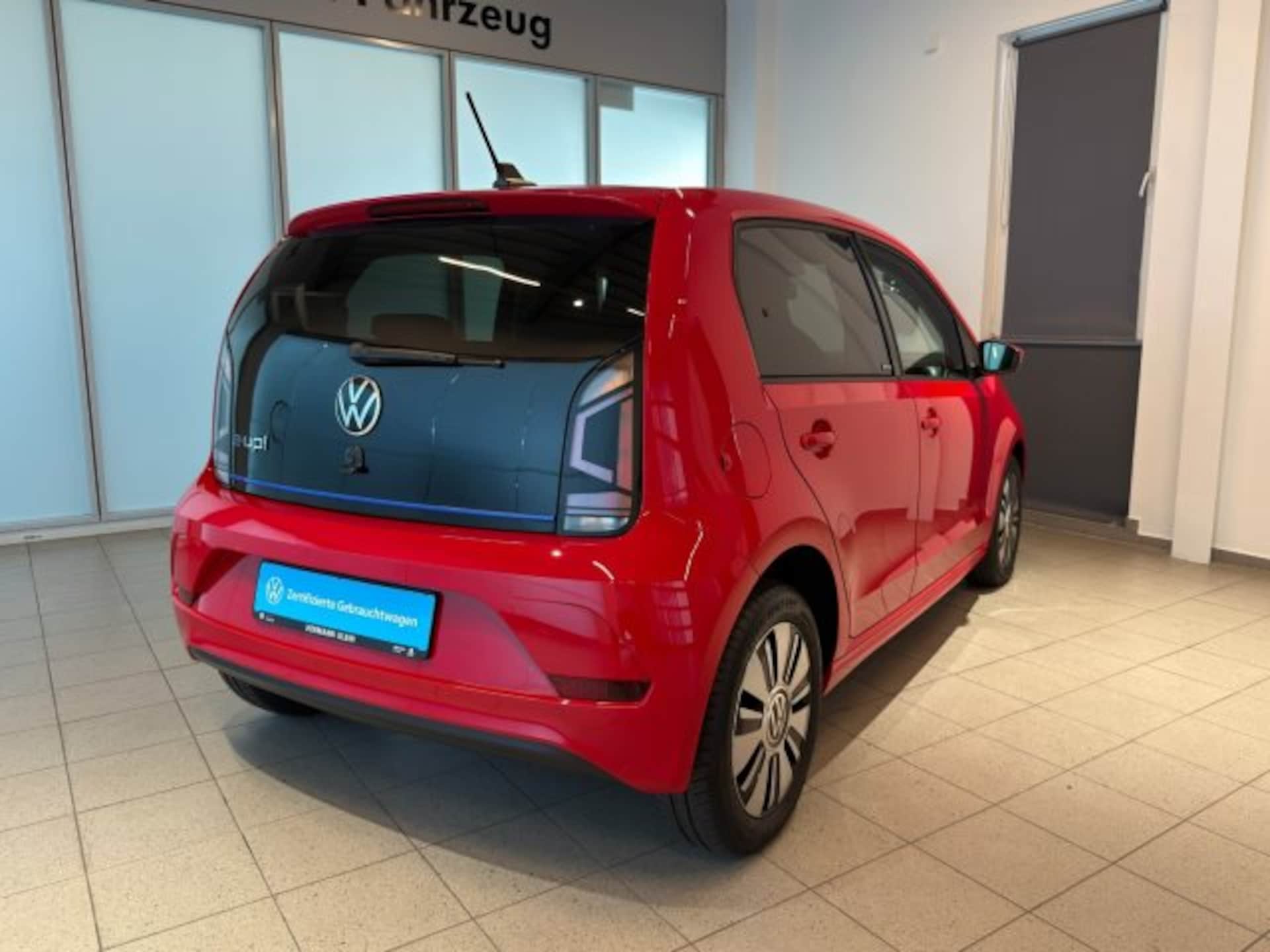 Volkswagen e-up! UNITED
