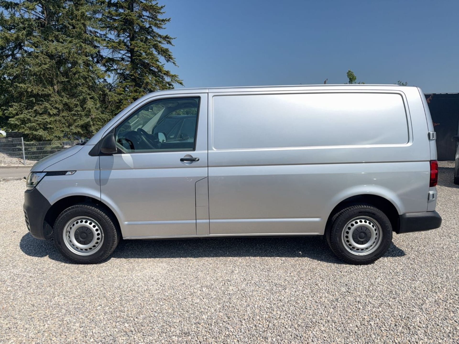 Volkswagen T6.1 Transporter Kasten kurzer Radstand