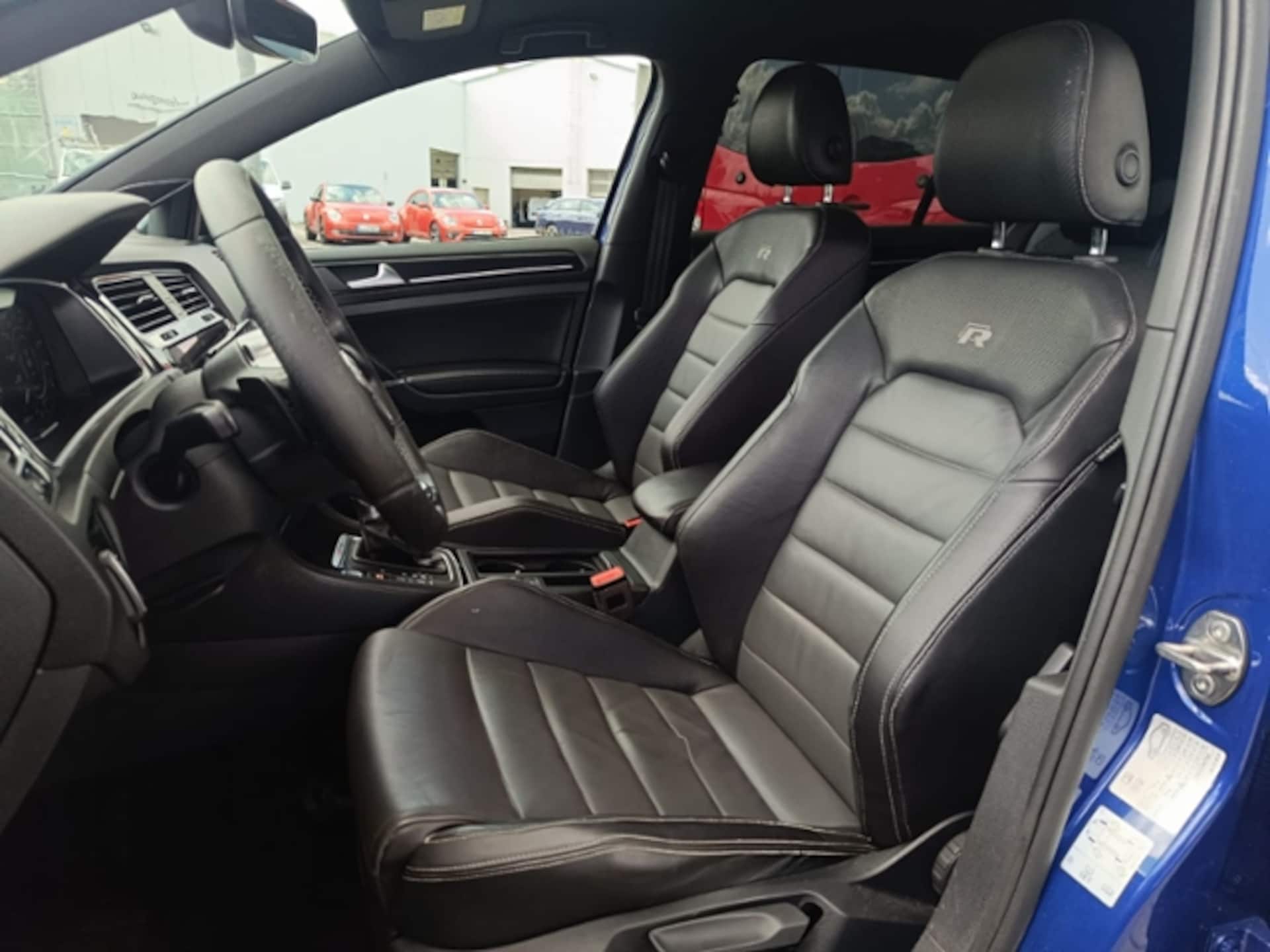 Volkswagen Golf R