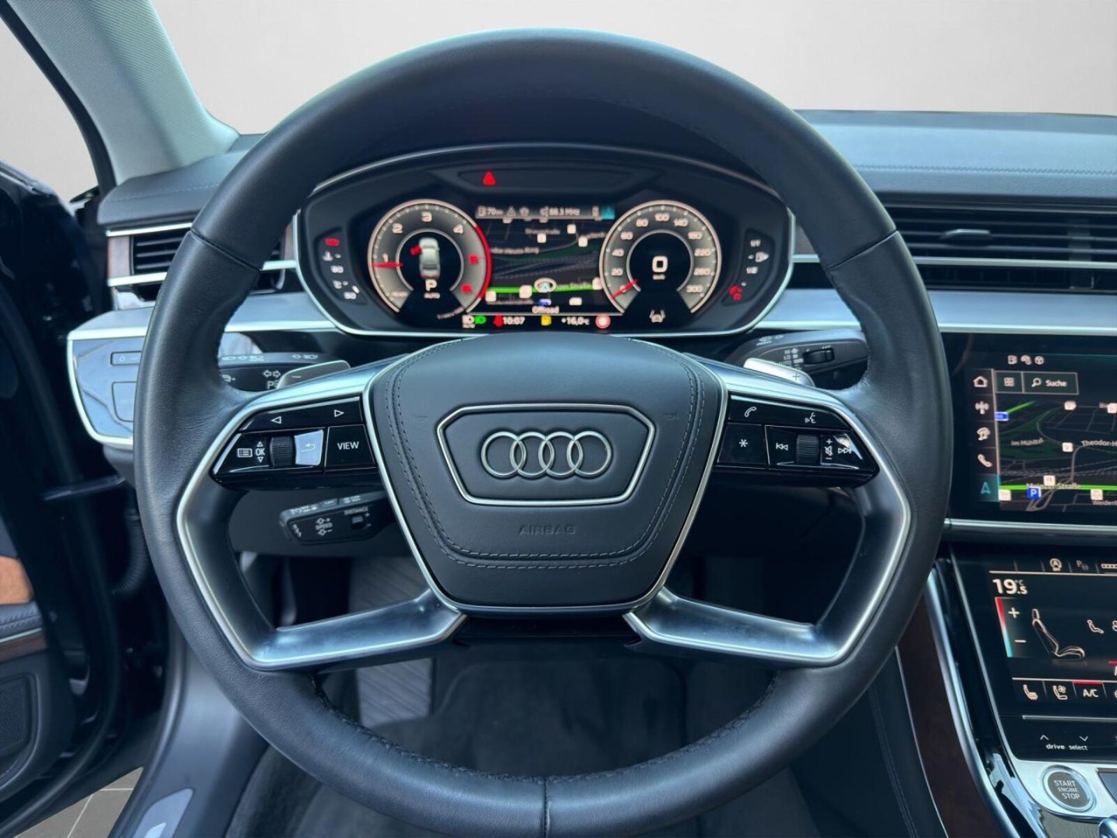 Audi A8 – Bild 9