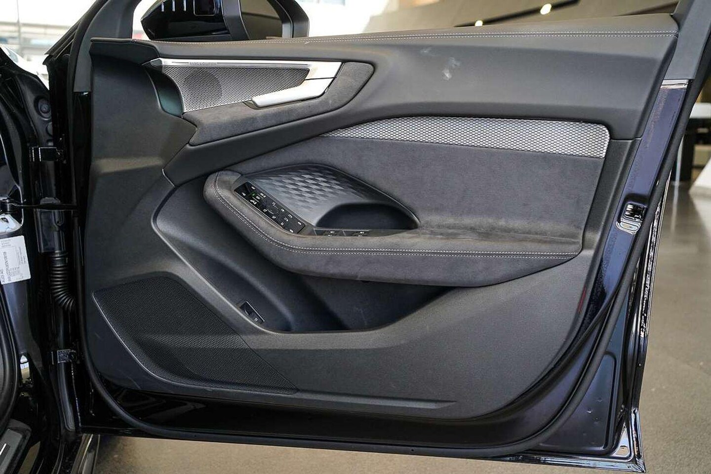 Image about Audi S5 Sedan TFSI quattro 270 kW S tronic