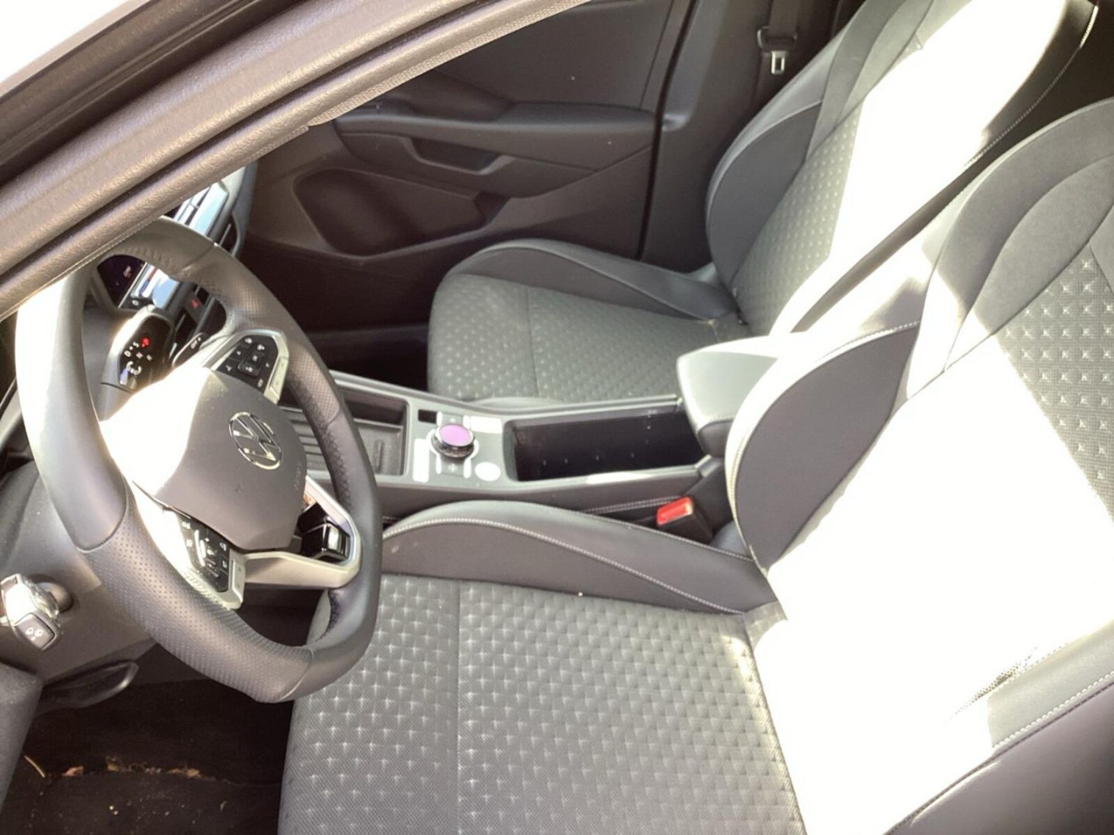 Volkswagen T-Roc – Bild 10