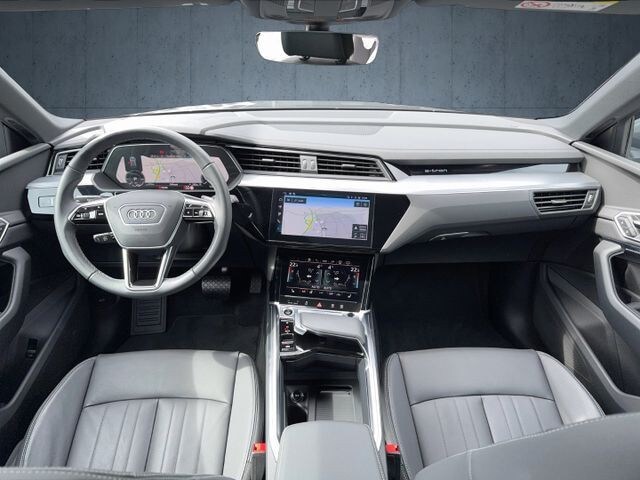 Image about Audi Q8 e-tron advanced 55 e-tron quattro