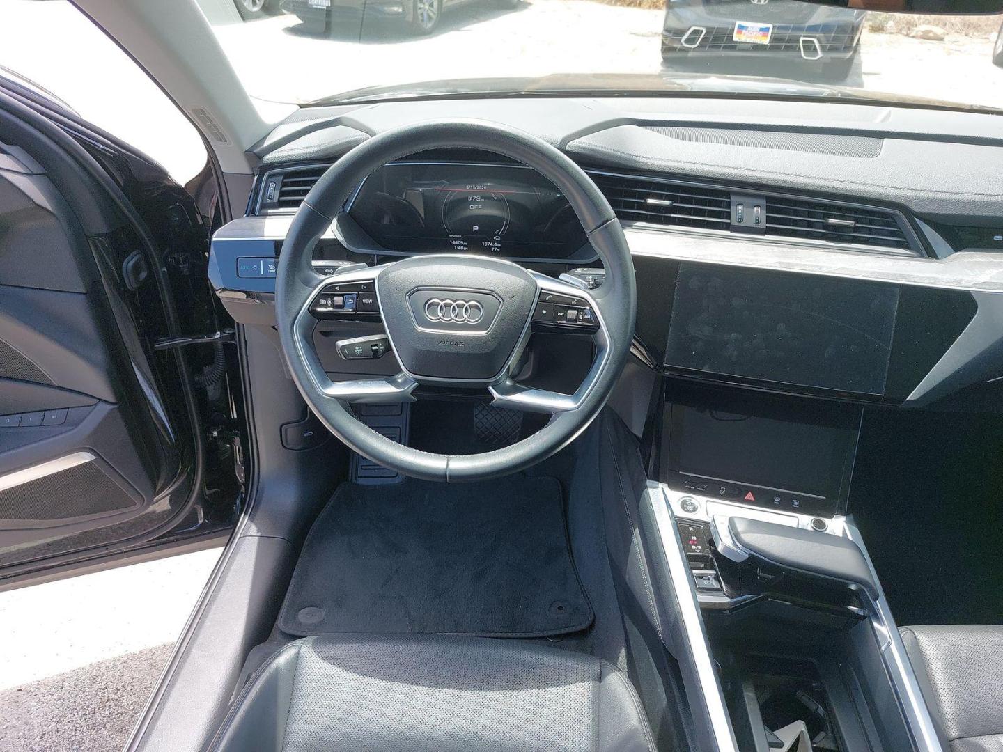 2024 Audi Q8 e-tron Premium Plus - Photo 6