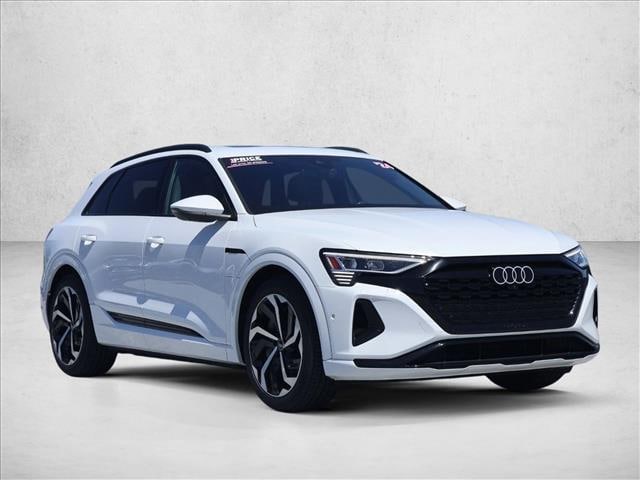 2024 Audi Q8 e-tron
