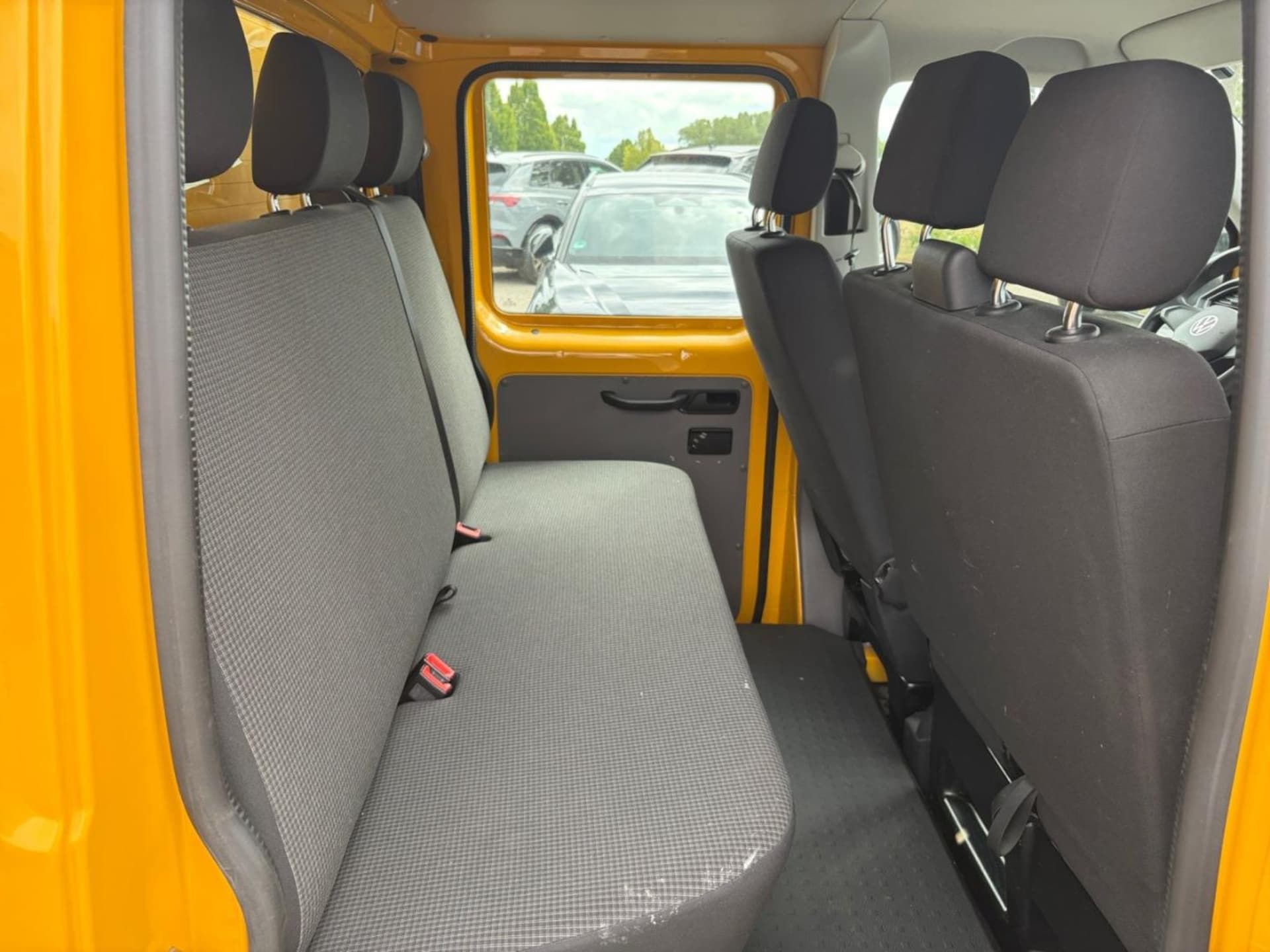 Volkswagen T6.1 Transporter Pritschenwagen Doppelkabine