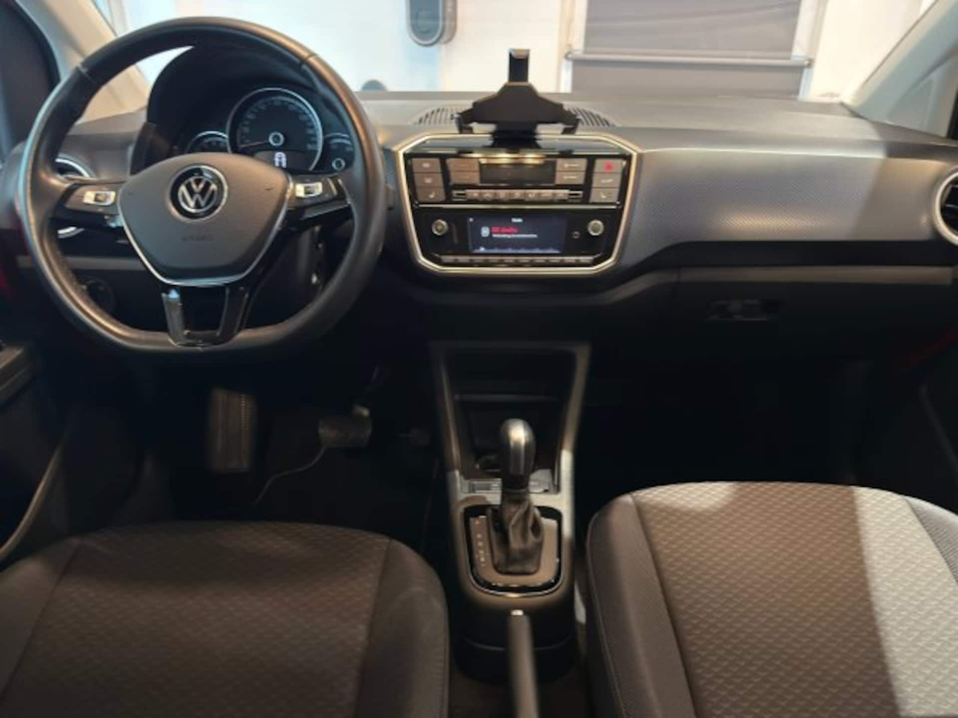 Volkswagen e-up! UNITED
