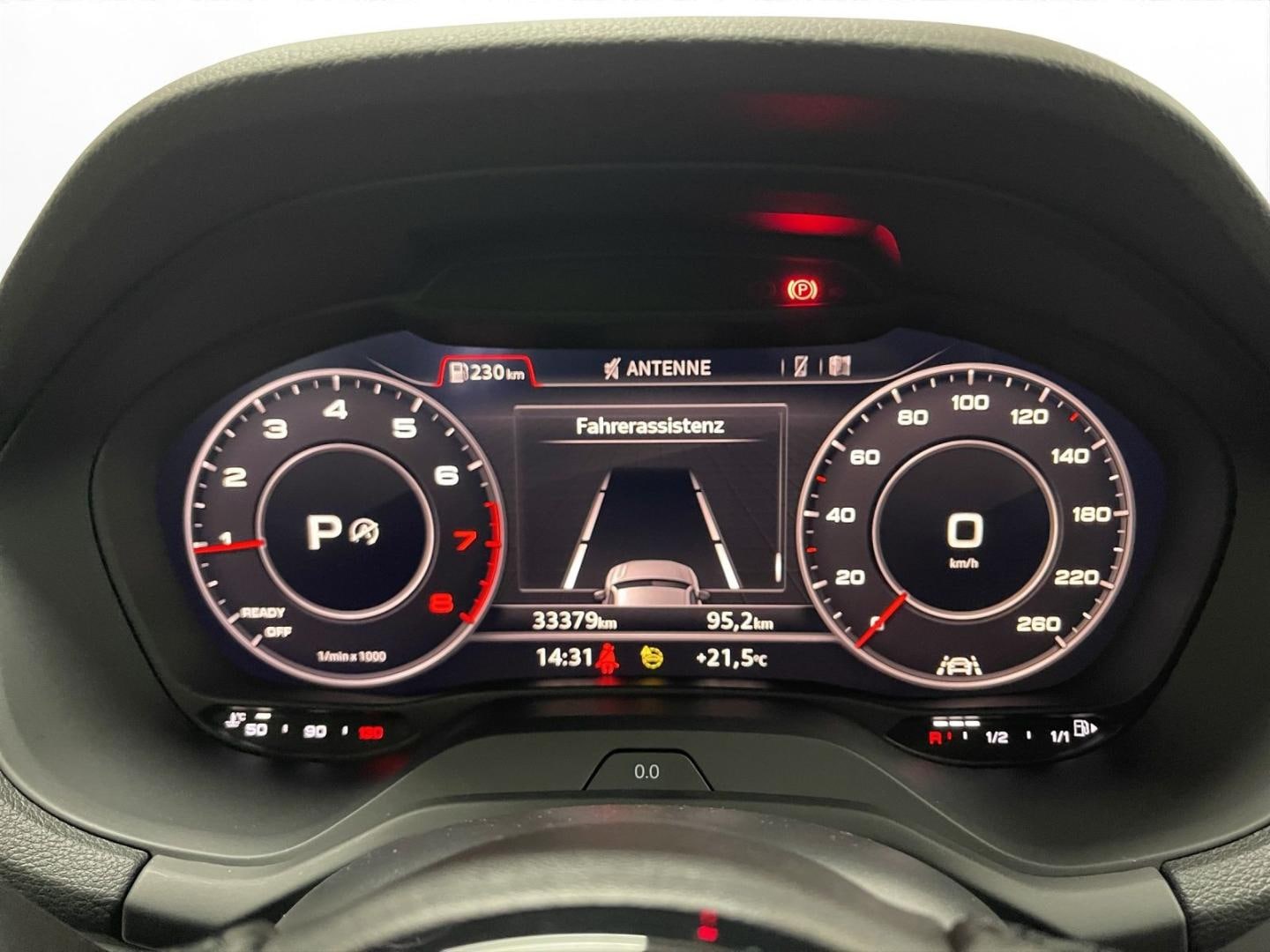Bild über Audi Q2 S line 35 TFSI S tronic - für weitere Informationen kontaktieren Sie den Audi Partner